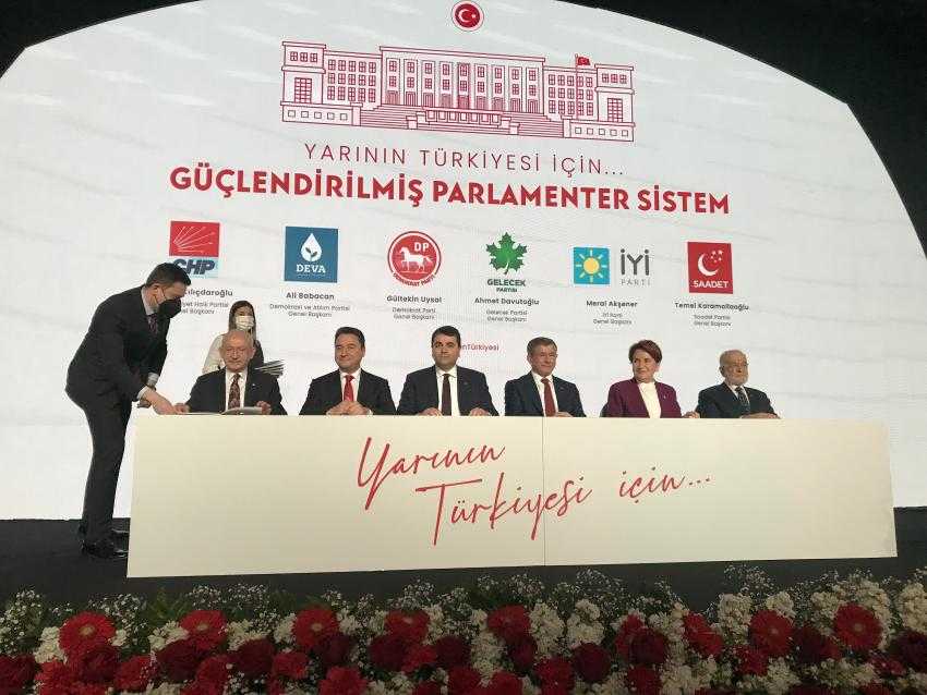 Başkent’te tarih yazıldı. 6 muhalif parti lideri mutabakat metnini açıkladı 