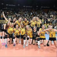 Avrupa'daki Türk finalinde Eczacıbaşı'nı deviren Vakıfbank şampiyon!