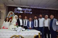 KADİR VE SENA ELDİVEN ÇİFTİ DÜNYA EVİNE GİRDİ