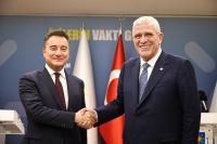 Babacan, İYİ Parti Genel Başkanı Müsavat Dervişoğlu’nu ziyaret etti