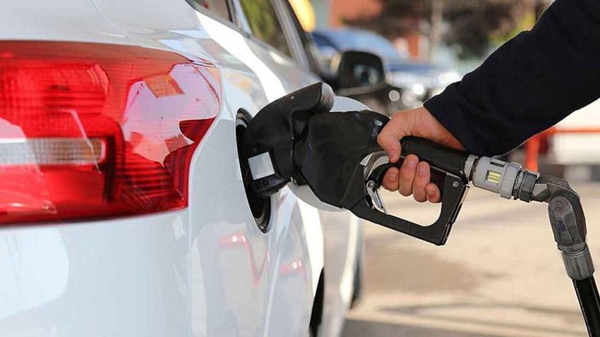 Benzin ve motorine 6 lira zam